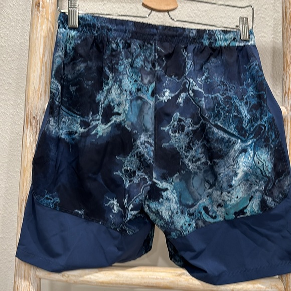 All in Motion Shorts - Picture 6 of 7